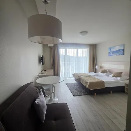 Czarna Gora Solden 33 Апартаменты